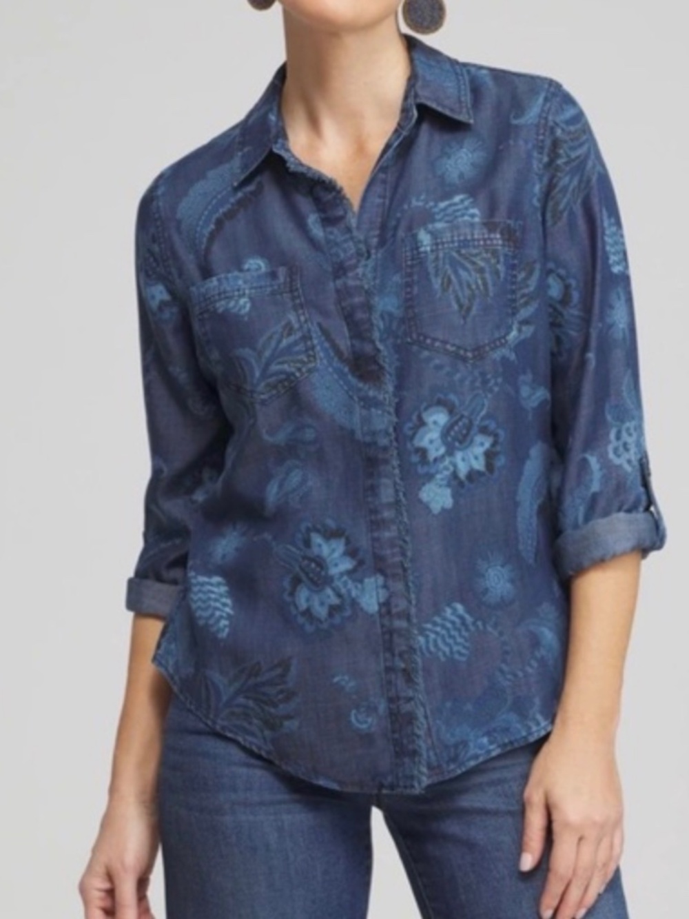 Chicos Floral Fringe Denim Shirt Size 0 (Women’s 4-6)